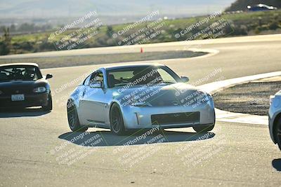 media/Dec-13-2025-Extreme Speed (Sat) [[d129ecb0b9]]/Beginner/Session 3 (Turn 5)/